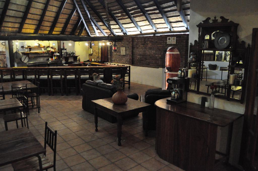 Obelix Guesthouse Luderitz ภายนอก รูปภาพ