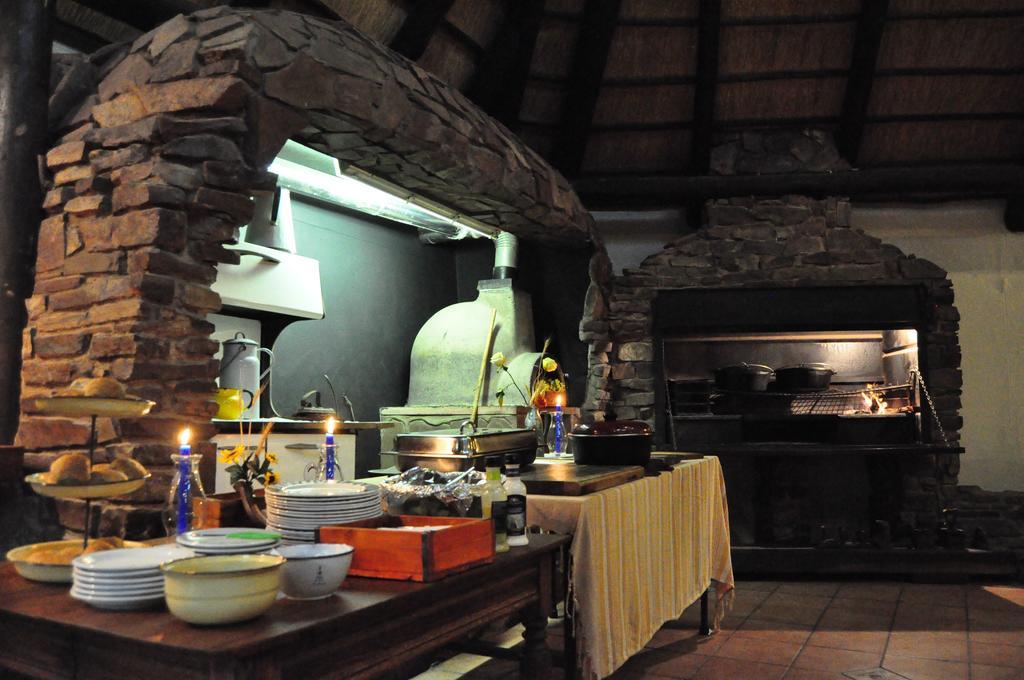 Obelix Guesthouse Luderitz ภายนอก รูปภาพ