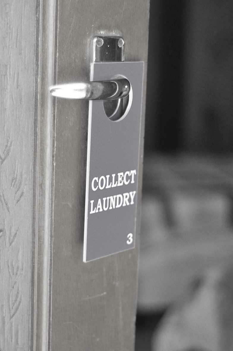 Obelix Guesthouse Luderitz ภายนอก รูปภาพ