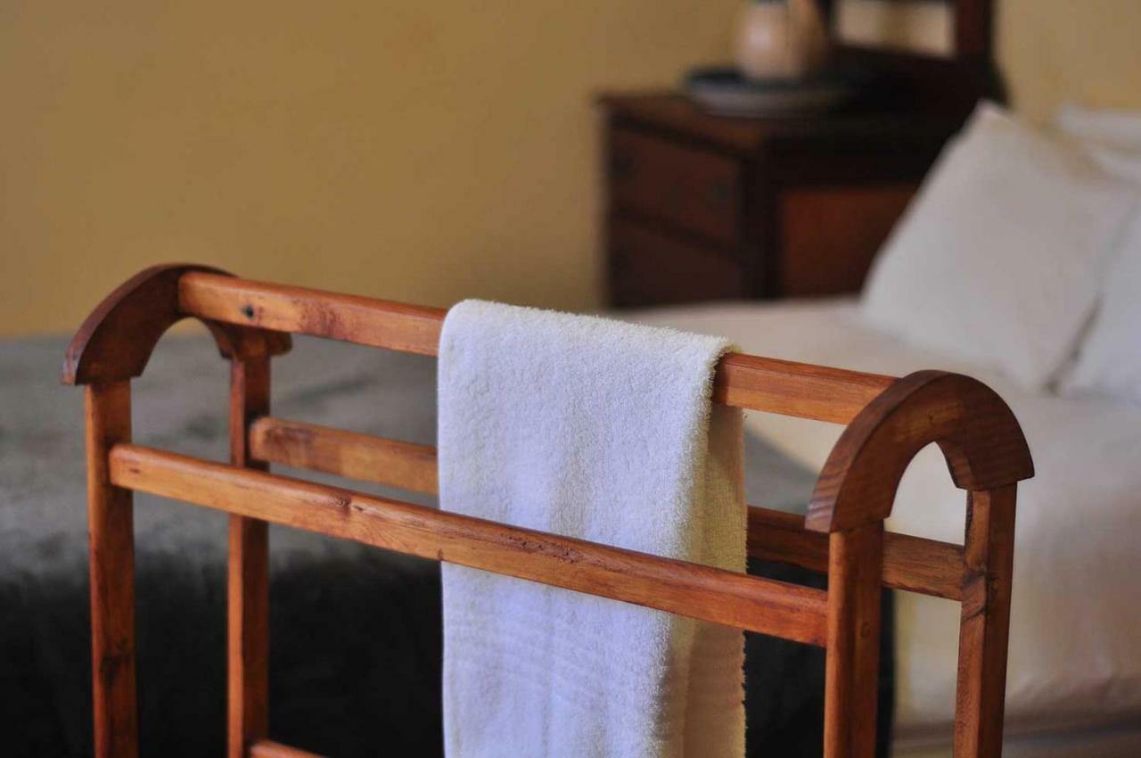 Obelix Guesthouse Luderitz ภายนอก รูปภาพ